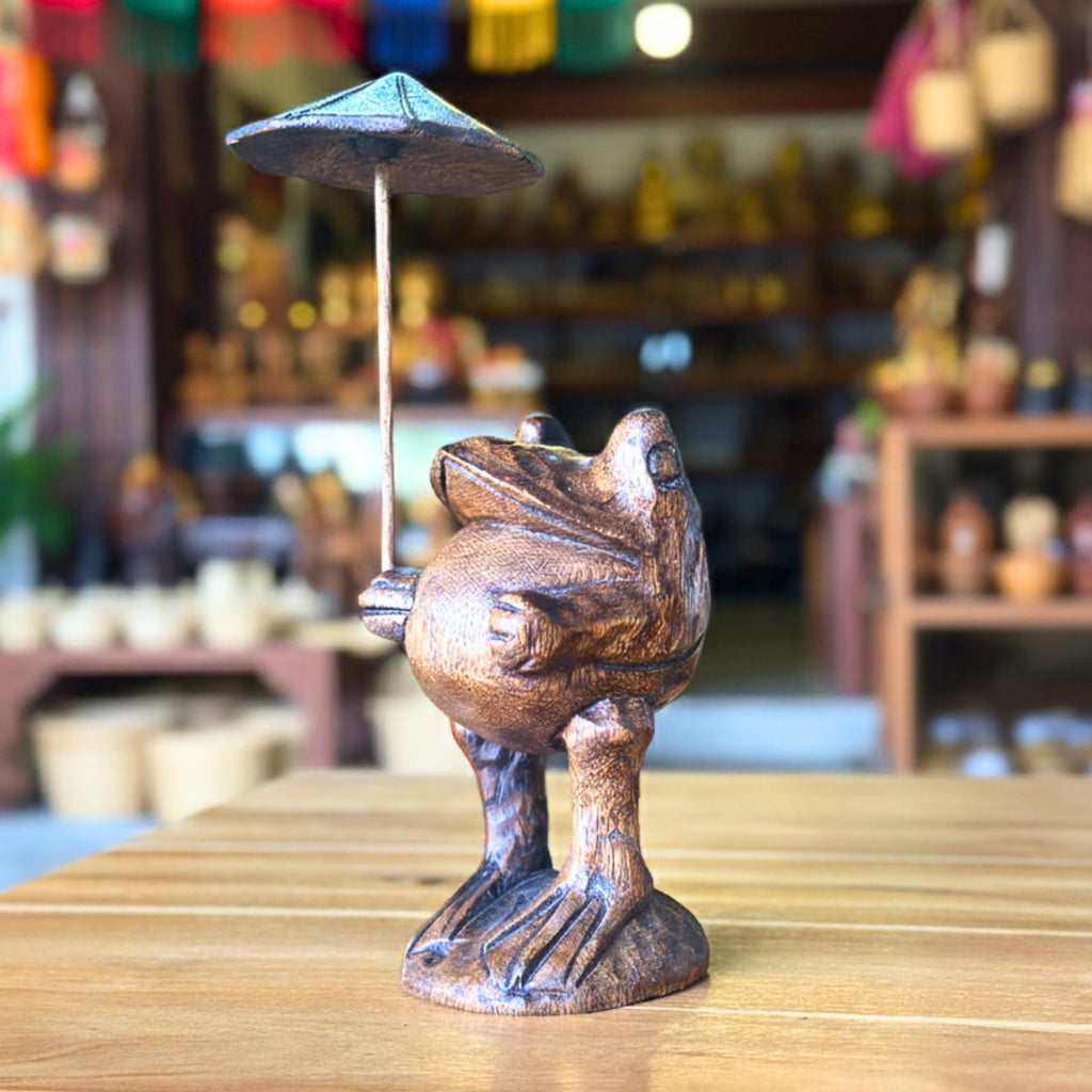 Hand Carved Wooden Frog Figurine: Unique Animal Statue Home Decor