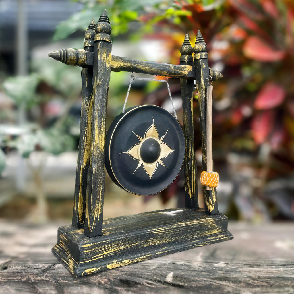 Handcrafted Thai Meditation Gong: Bold Black Star Design with Color Options
