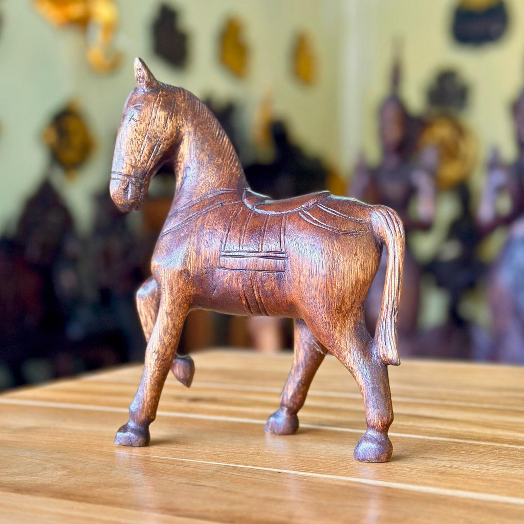 Hand-Carved Wooden Horse Statue: Rustic Farmhouse Decor