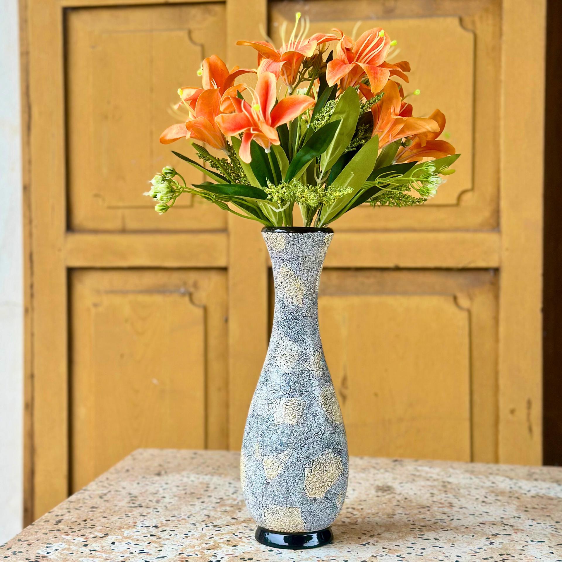 Handmade Thai Lacquer Vase: Elegant Eggshell Inlay, Wooden Flower Vessel