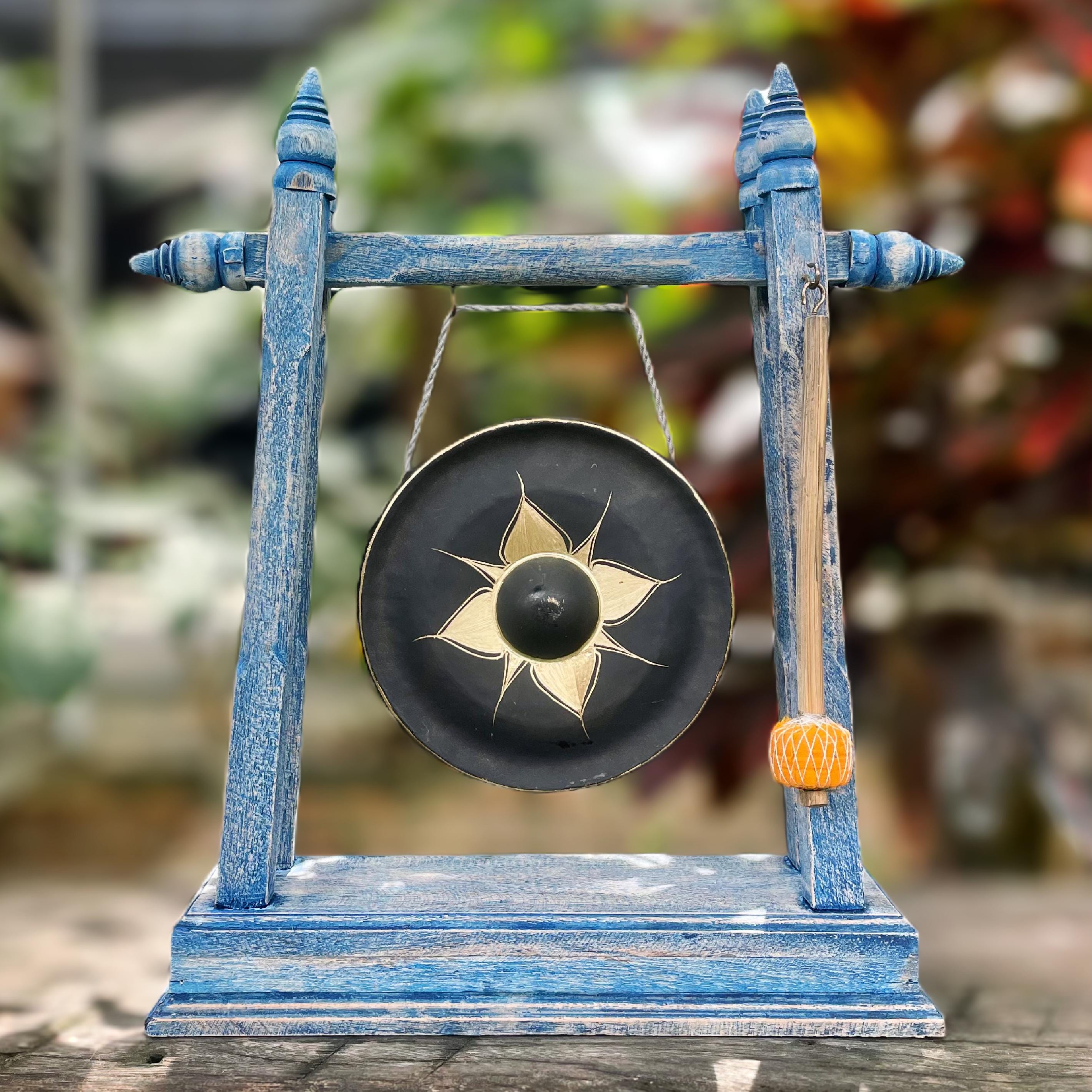 Handcrafted Thai Meditation Gong: Bold Black Star Design with Color Options