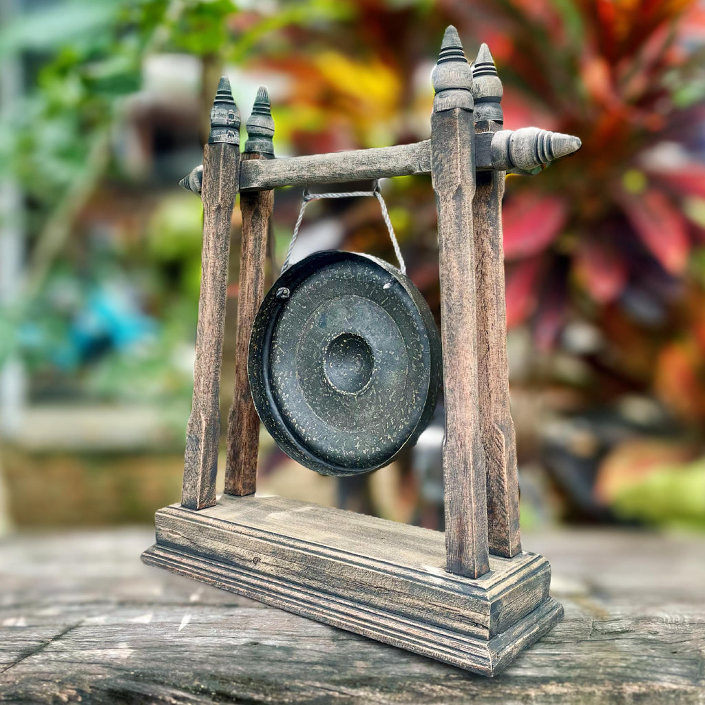 Handcrafted Thai Meditation Gong (Antique): Popular Weathered Zen Decor