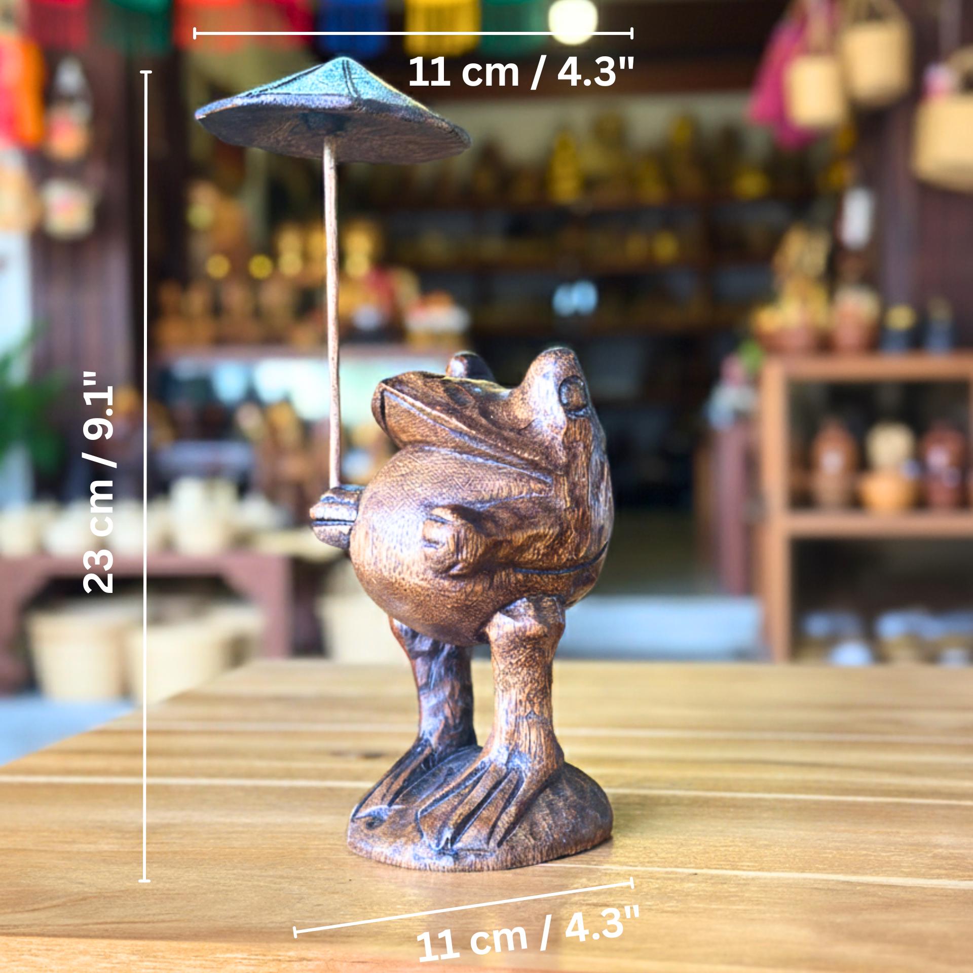Hand Carved Wooden Frog Figurine: Unique Animal Statue Home Decor