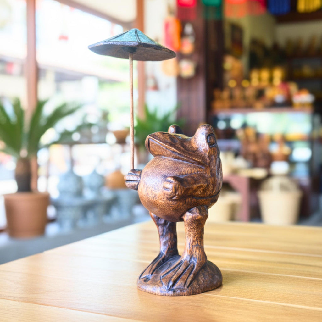 Hand Carved Wooden Frog Figurine: Unique Animal Statue Home Decor