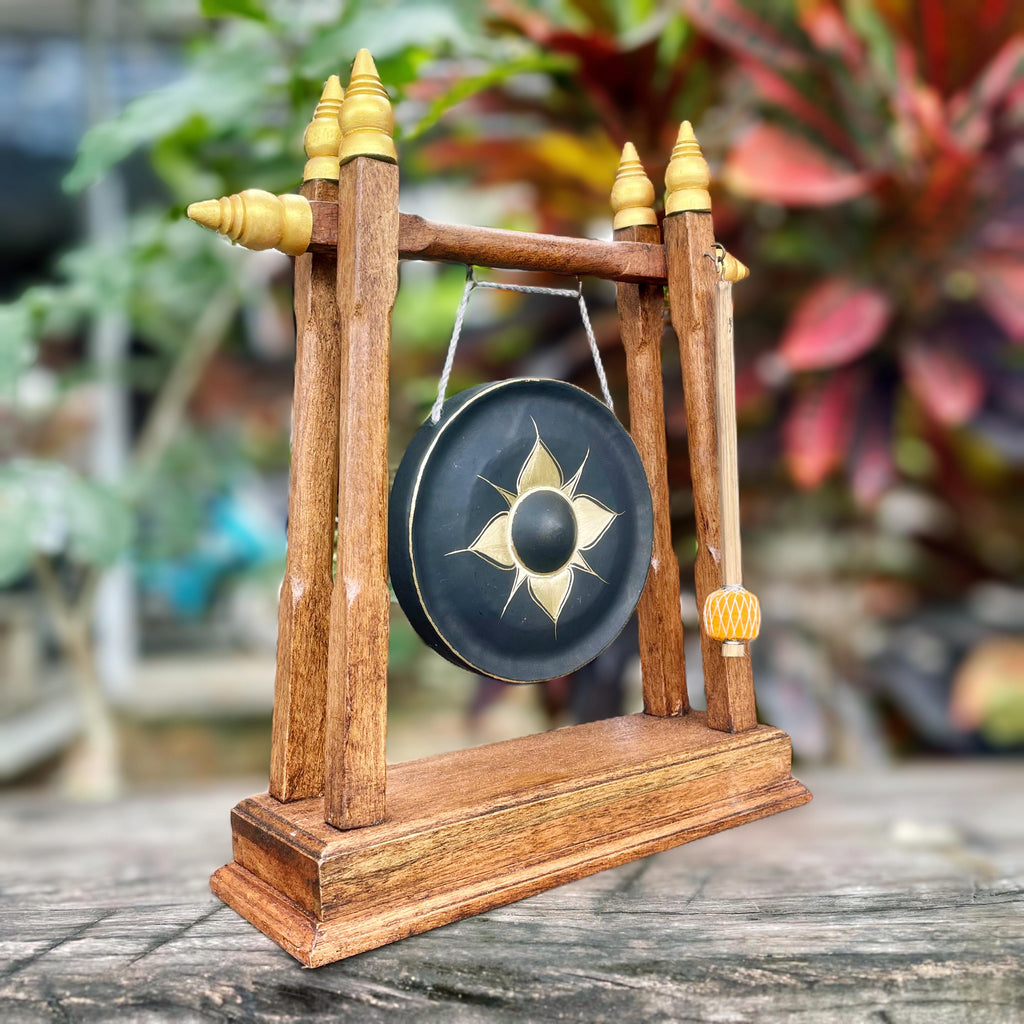 Handcrafted Thai Meditation Gong: Bold Black Star Design with Color Options