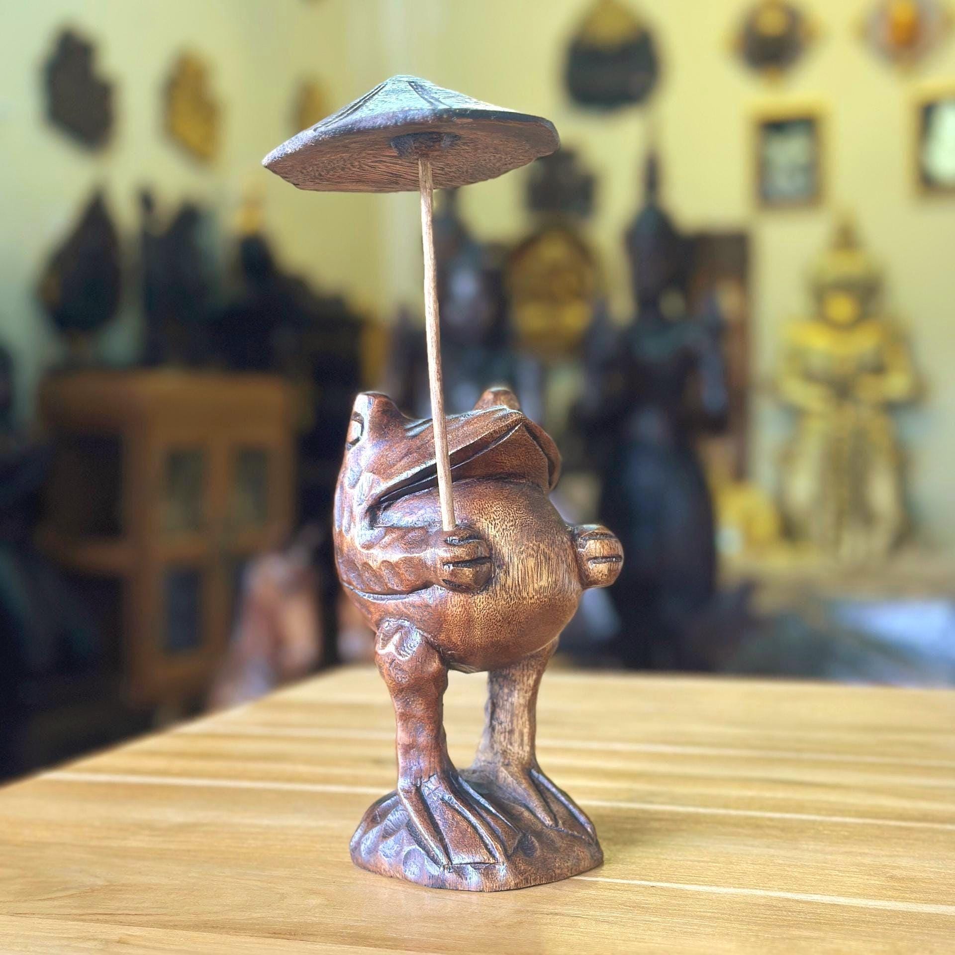 Hand Carved Wooden Frog Figurine: Unique Animal Statue Home Decor