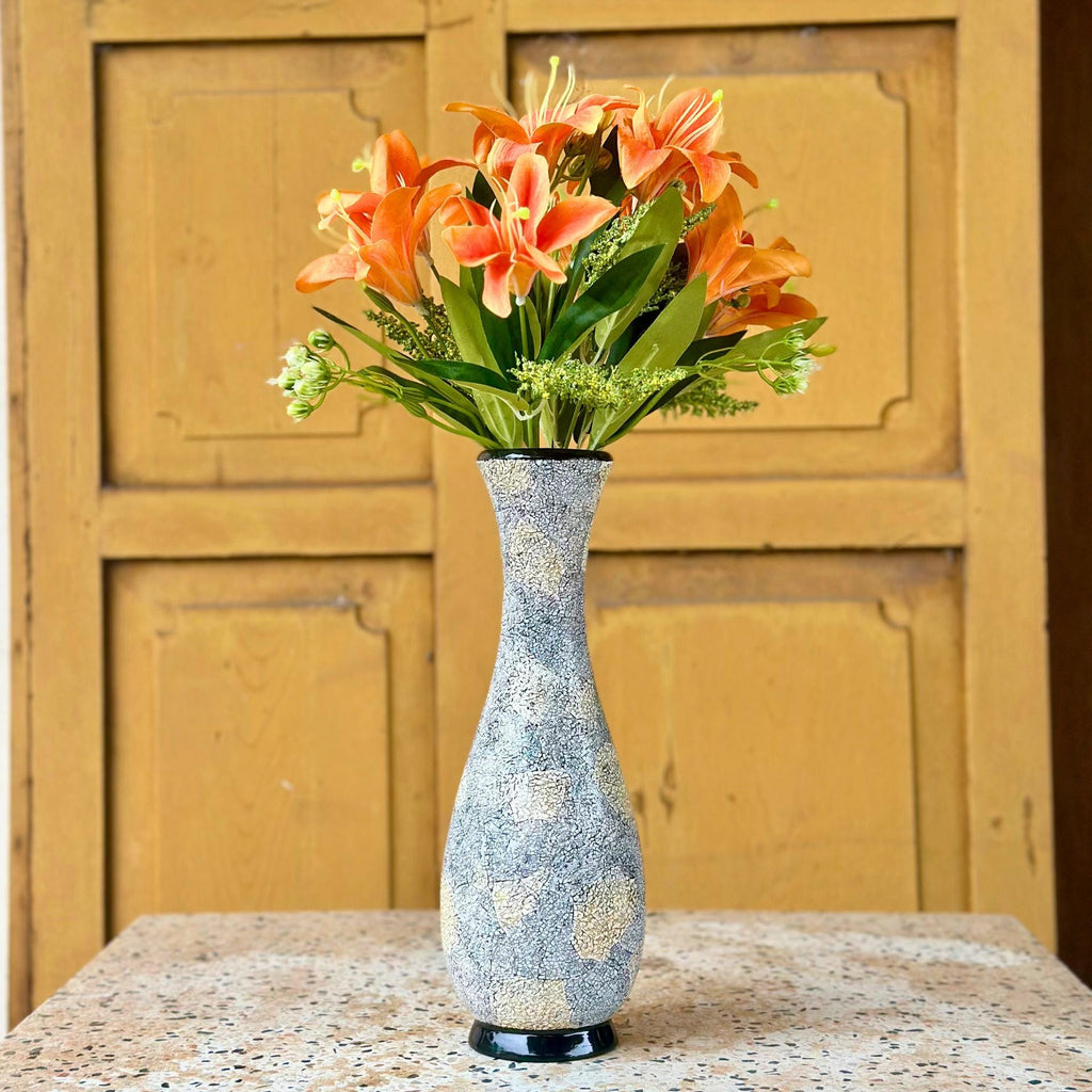 Handmade Thai Lacquer Vase: Elegant Eggshell Inlay, Wooden Flower Vessel