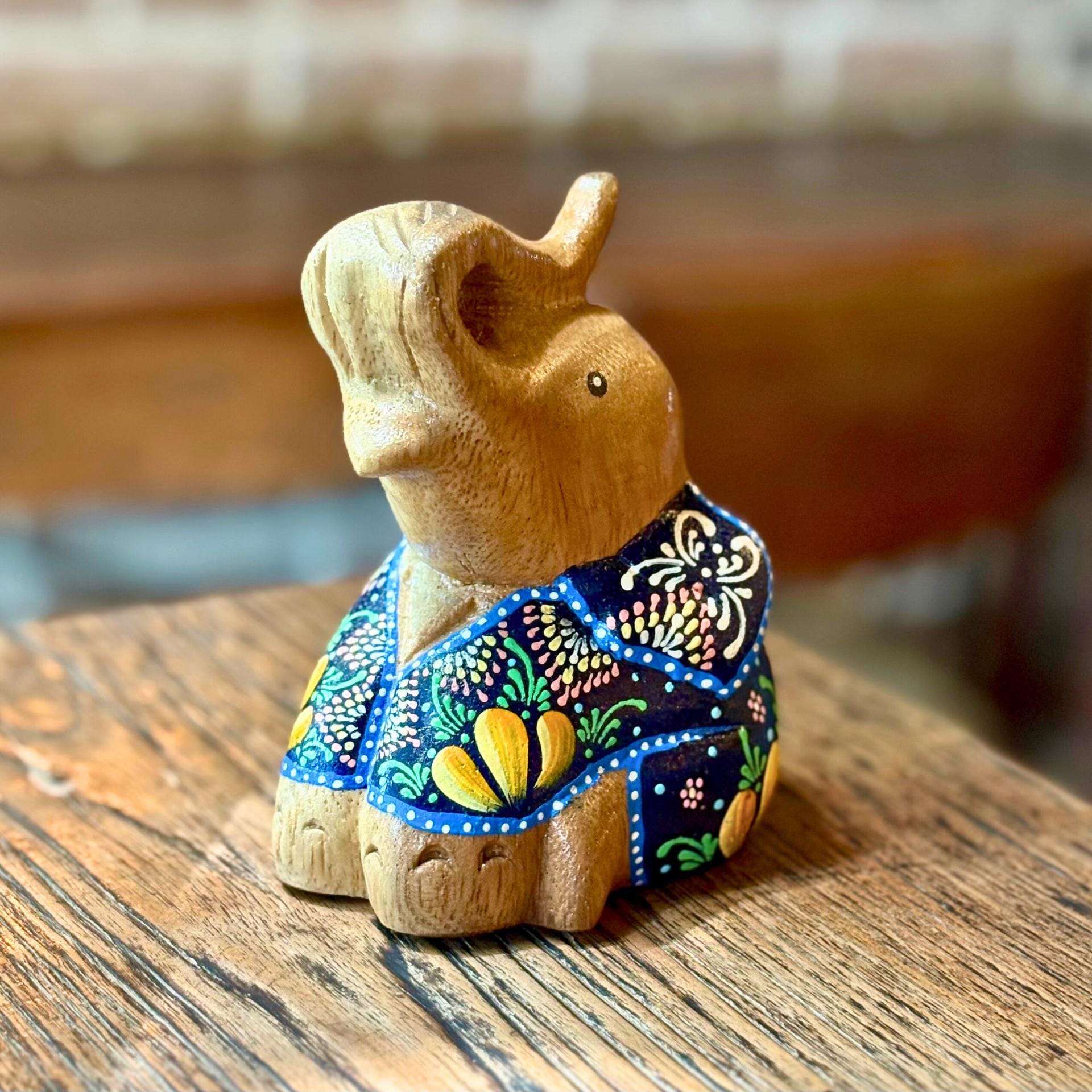 Hand Painted Thai Elephant Figurine: Batik Style Wood Sculpture