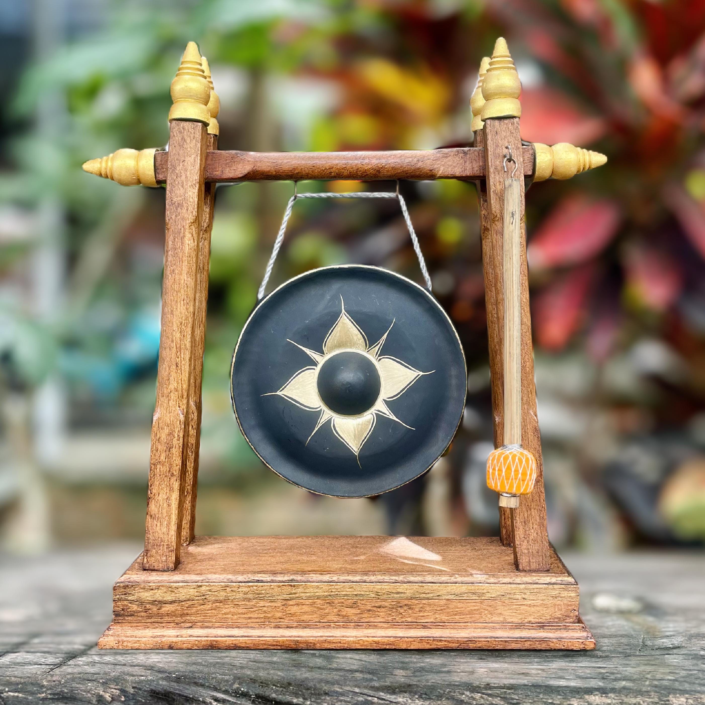 Handcrafted Thai Meditation Gong: Bold Black Star Design with Color Options