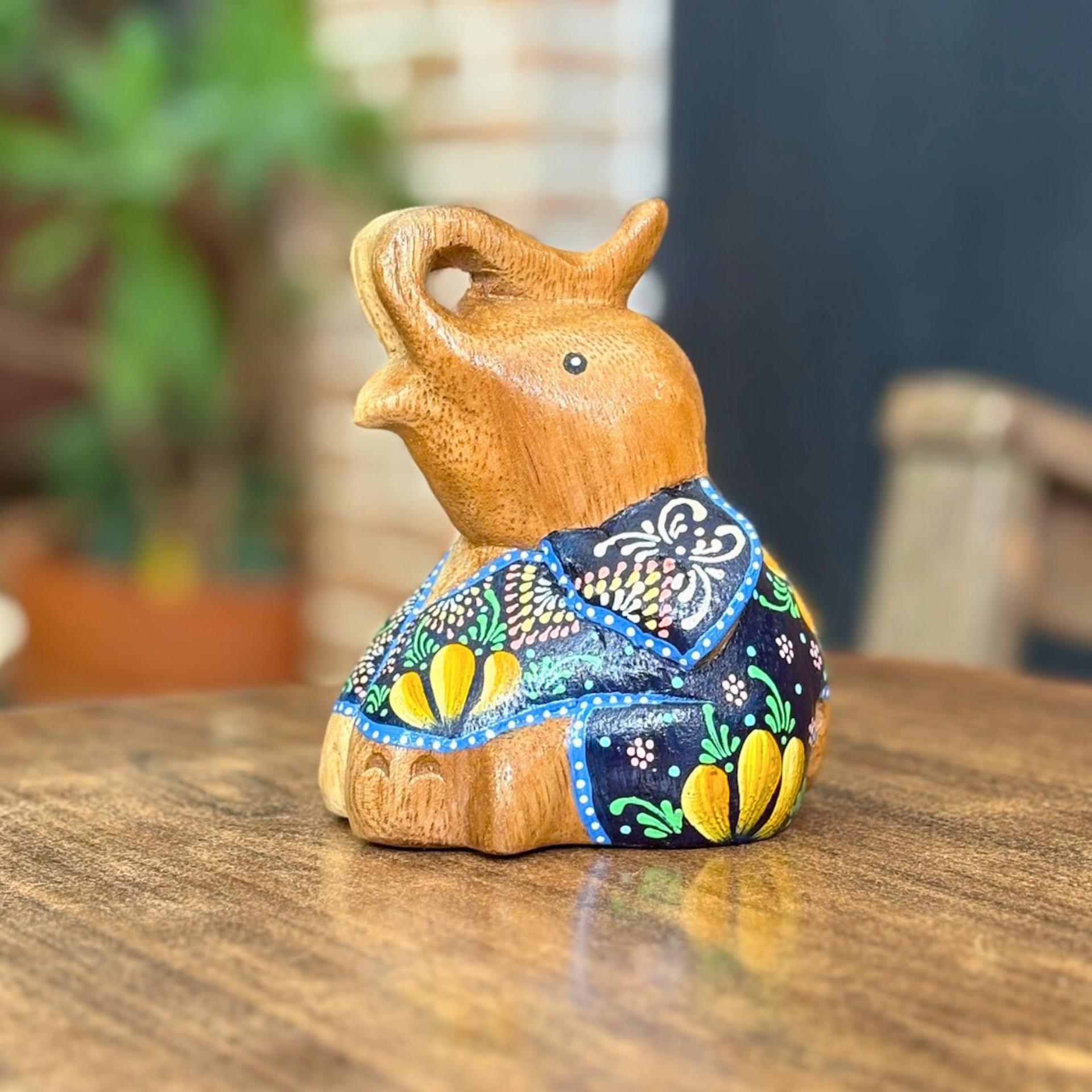 Hand Painted Thai Elephant Figurine: Batik Style Wood Sculpture