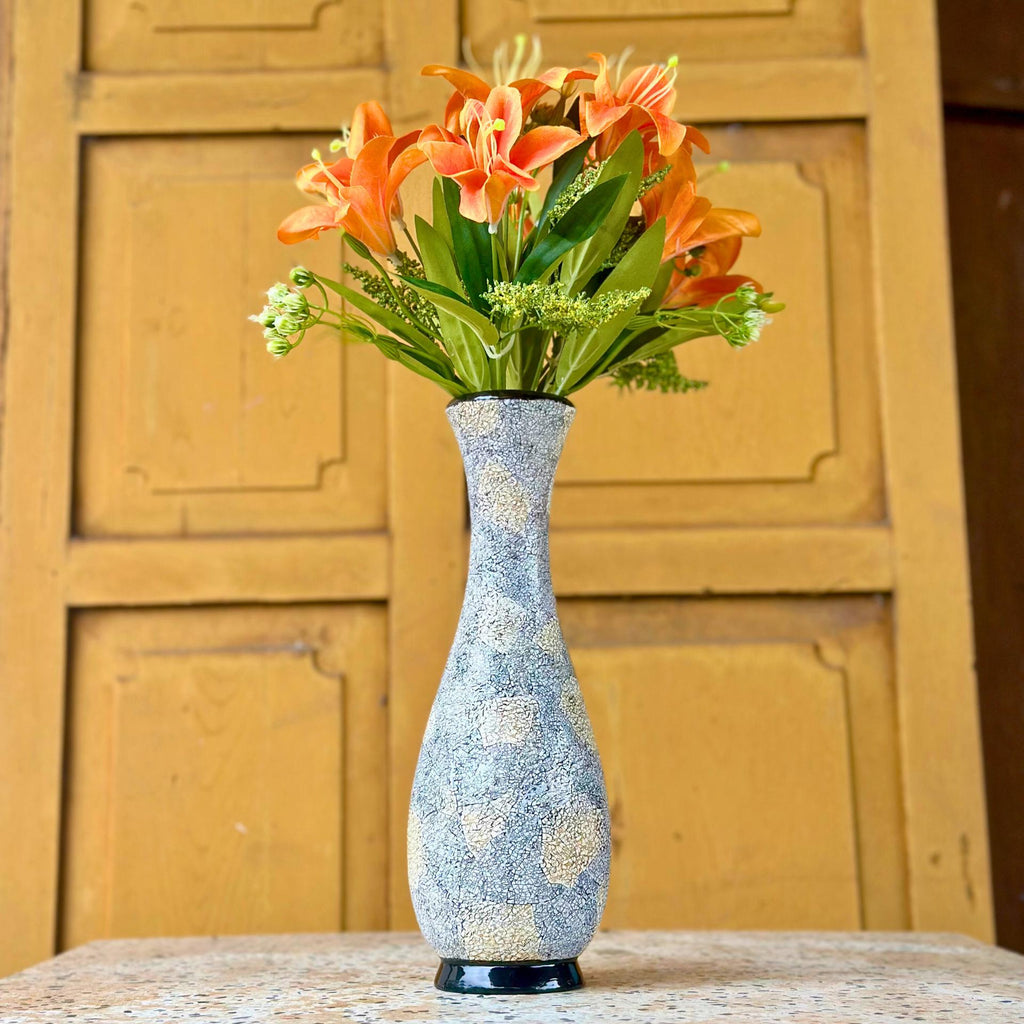 Handmade Thai Lacquer Vase: Elegant Eggshell Inlay, Wooden Flower Vessel