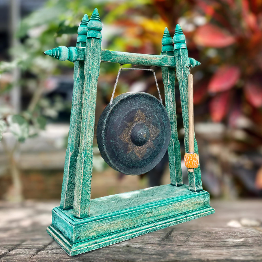 Handcrafted Thai Meditation Gong (Antique): Popular Weathered Zen Decor