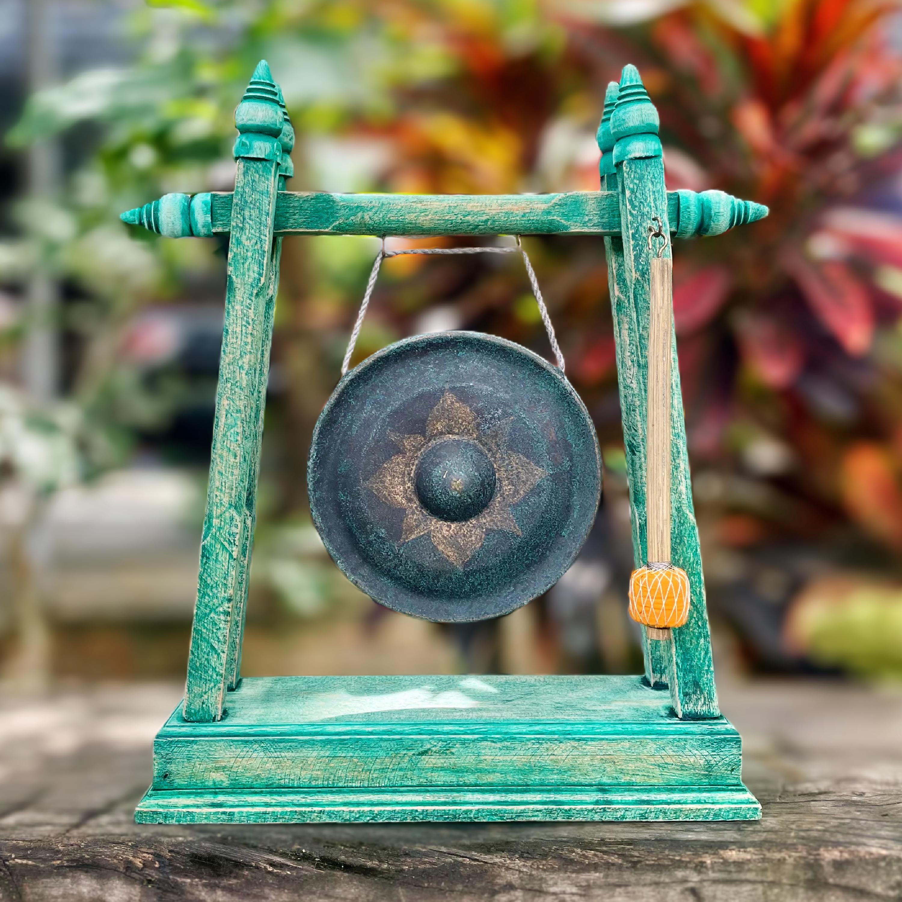 Handcrafted Thai Meditation Gong (Antique): Popular Weathered Zen Decor