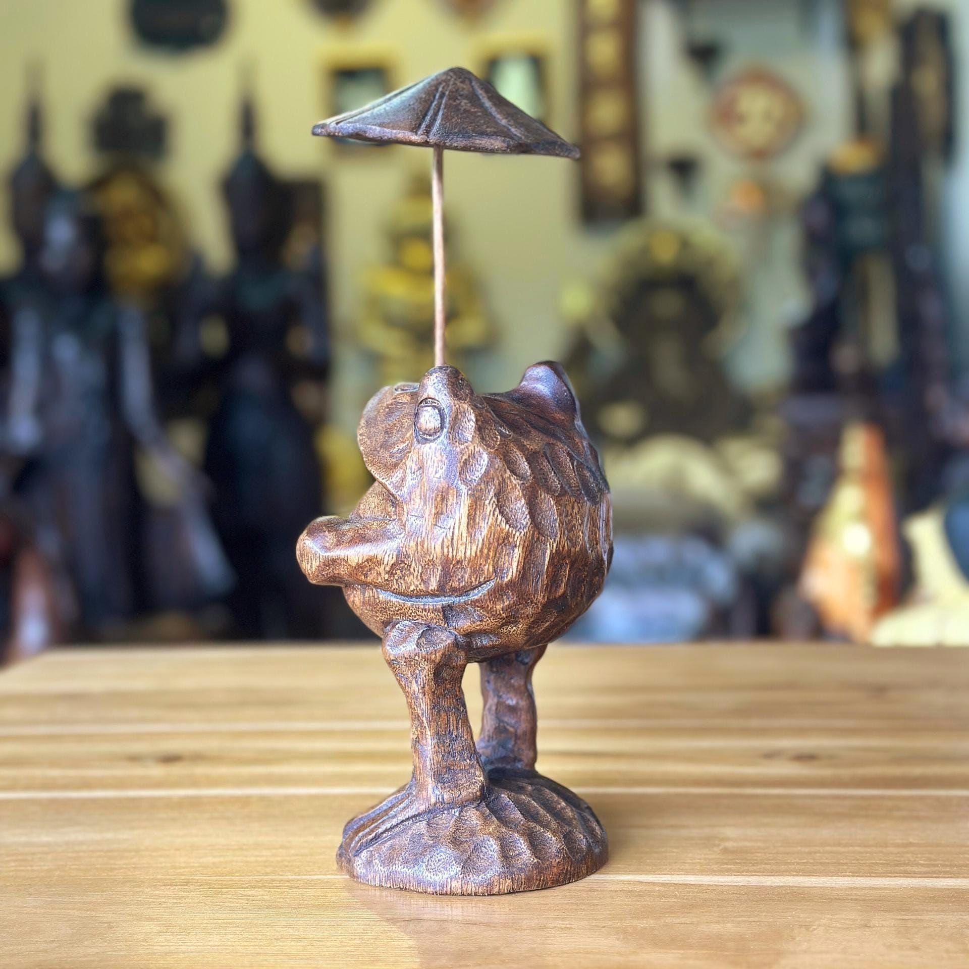 Hand Carved Wooden Frog Figurine: Unique Animal Statue Home Decor