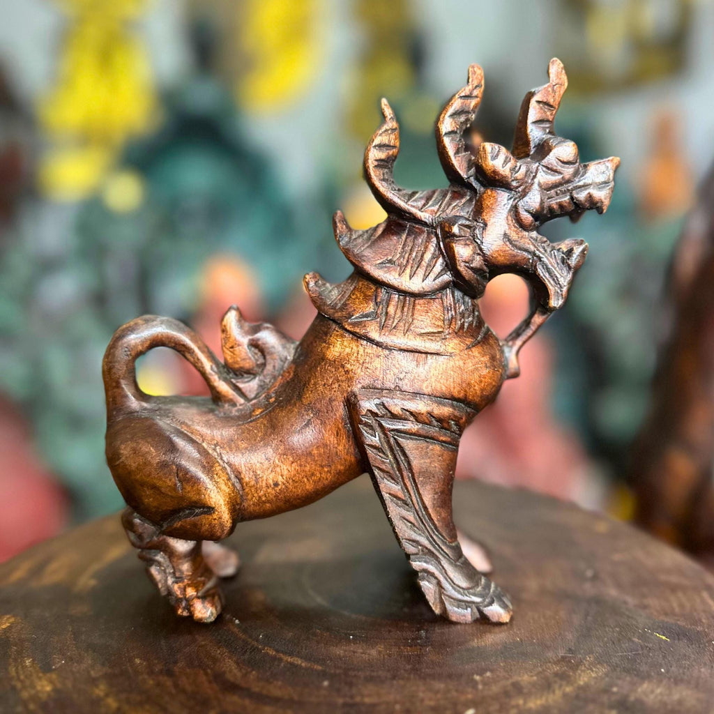 Handcarved Wooden Singha: Thai Mythical Lion Guardian Sculpture