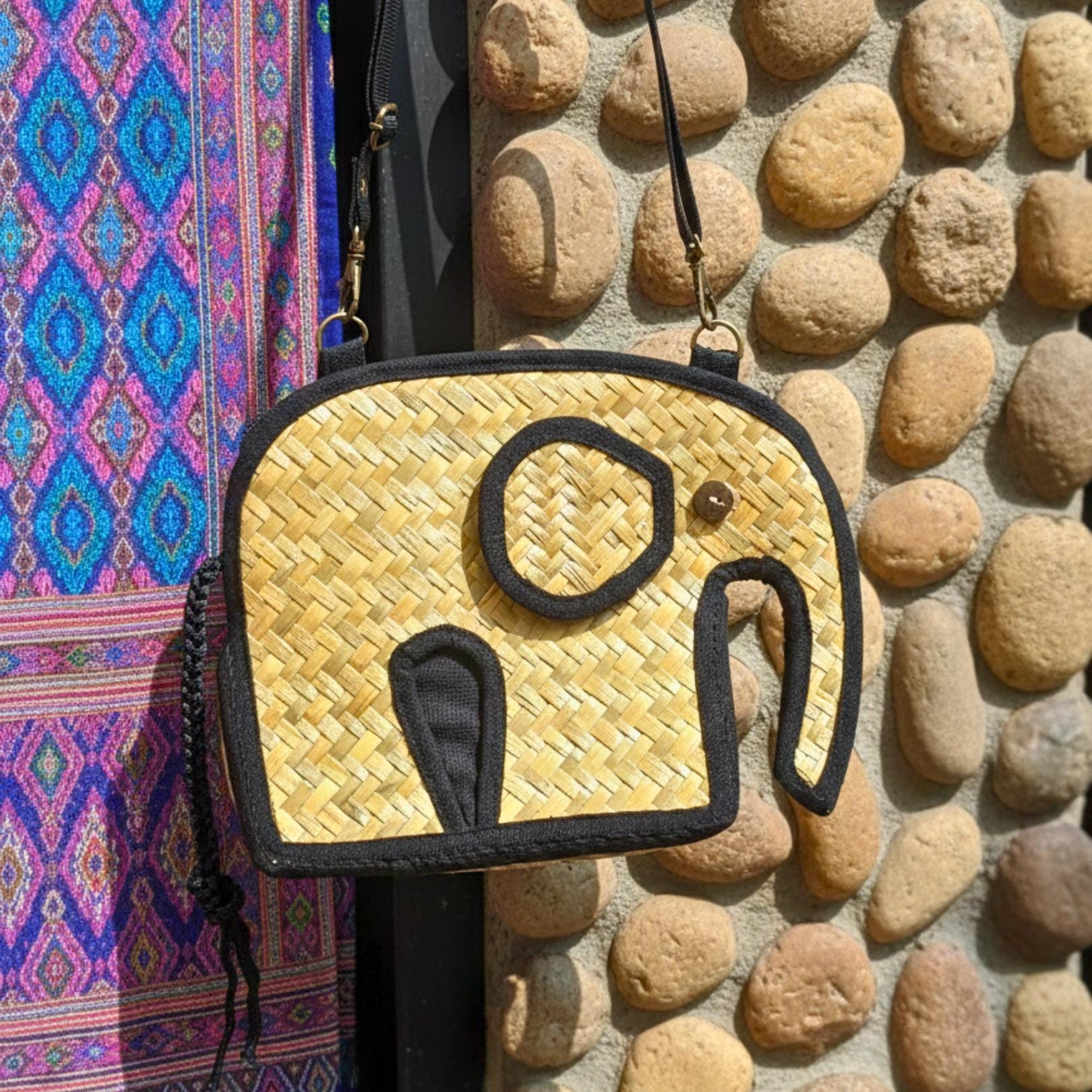 Hand Woven Elephant Rattan Shoulder Bag: Charming Animal Motif Purse