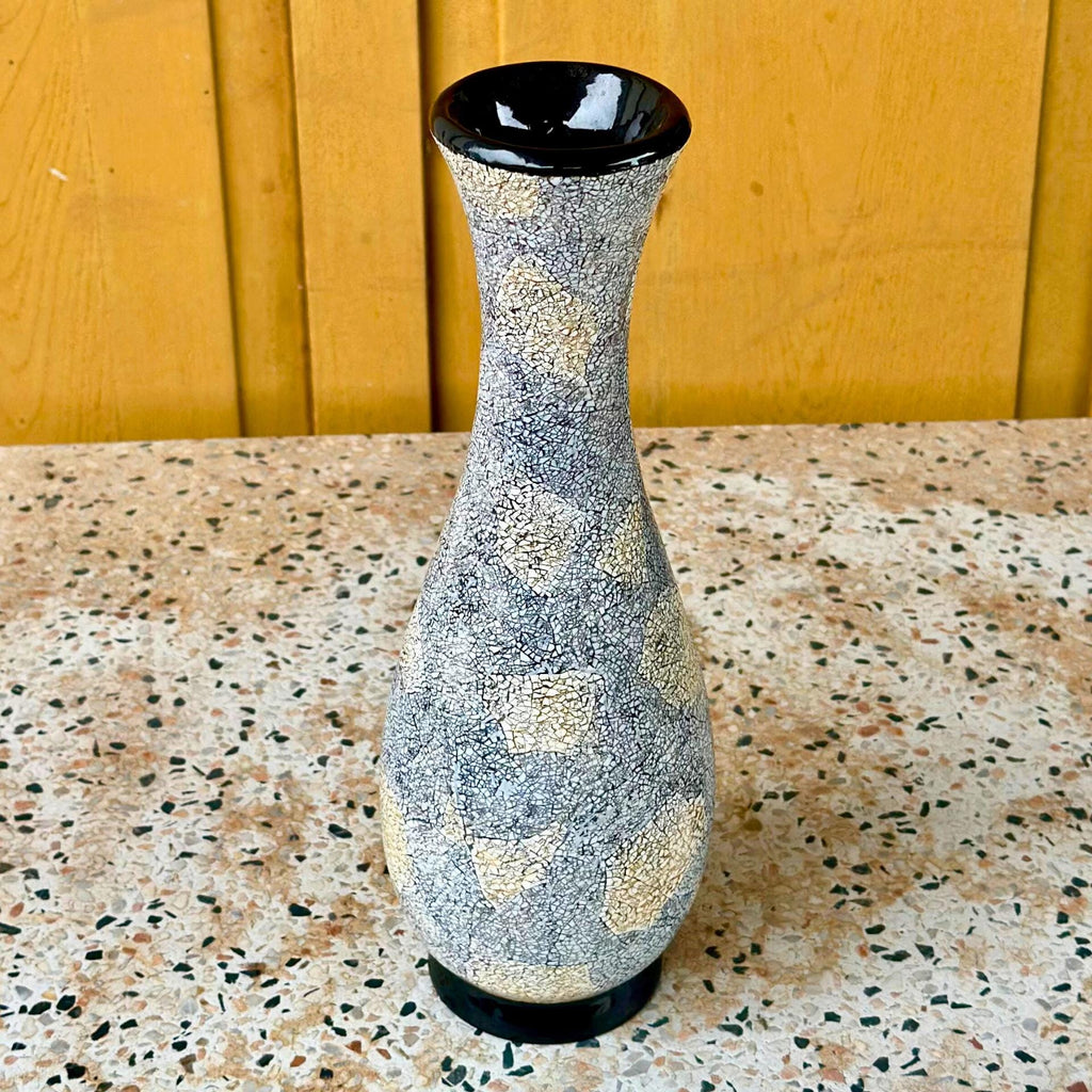 Handmade Thai Lacquer Vase: Elegant Eggshell Inlay, Wooden Flower Vessel